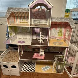 Kids Doll House 