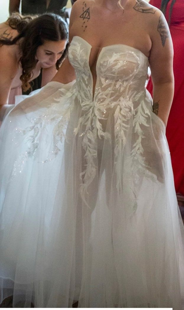 Bride's Dress