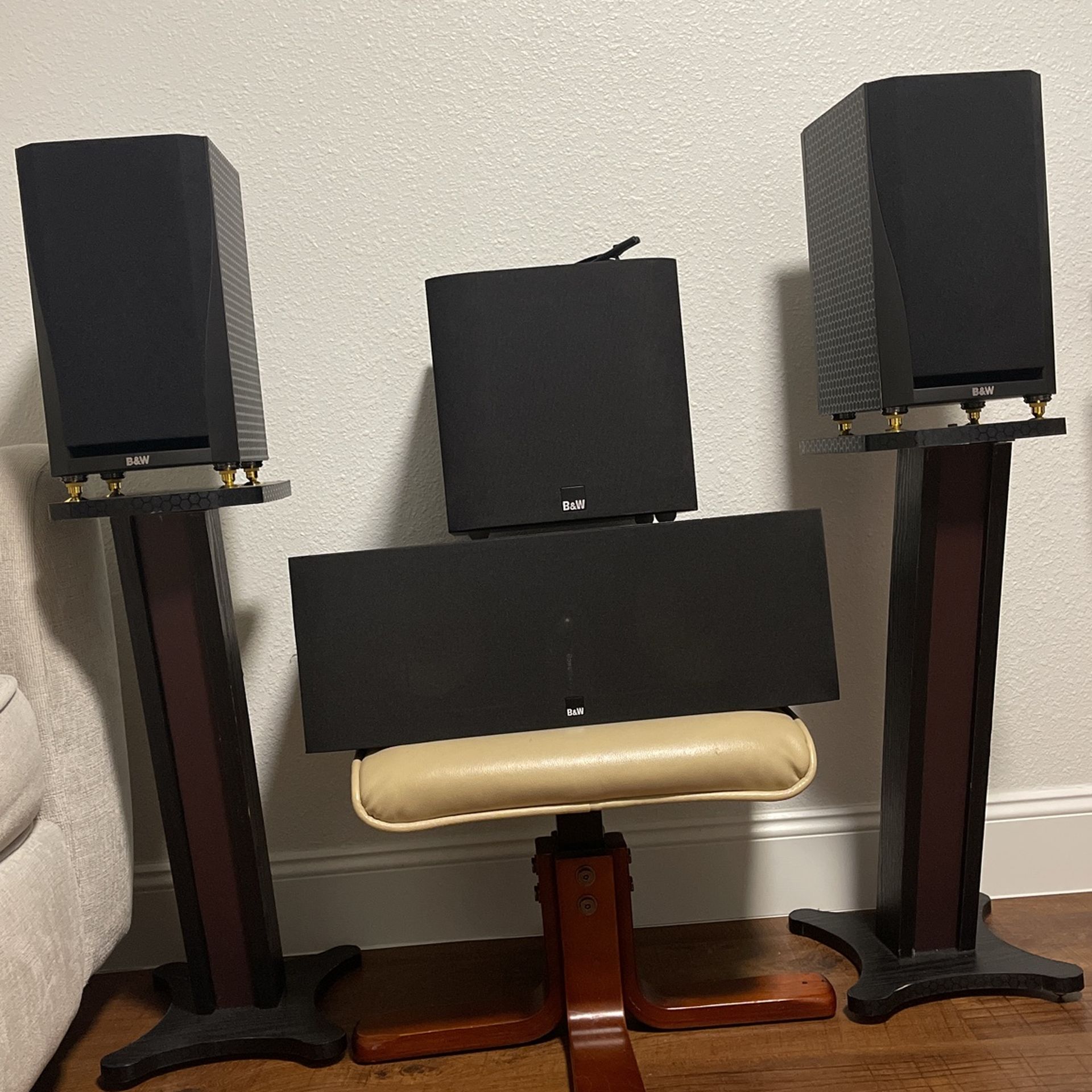 B & W speakers 3.1