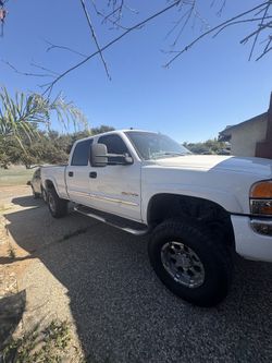 2004 GMC Sierra 2500