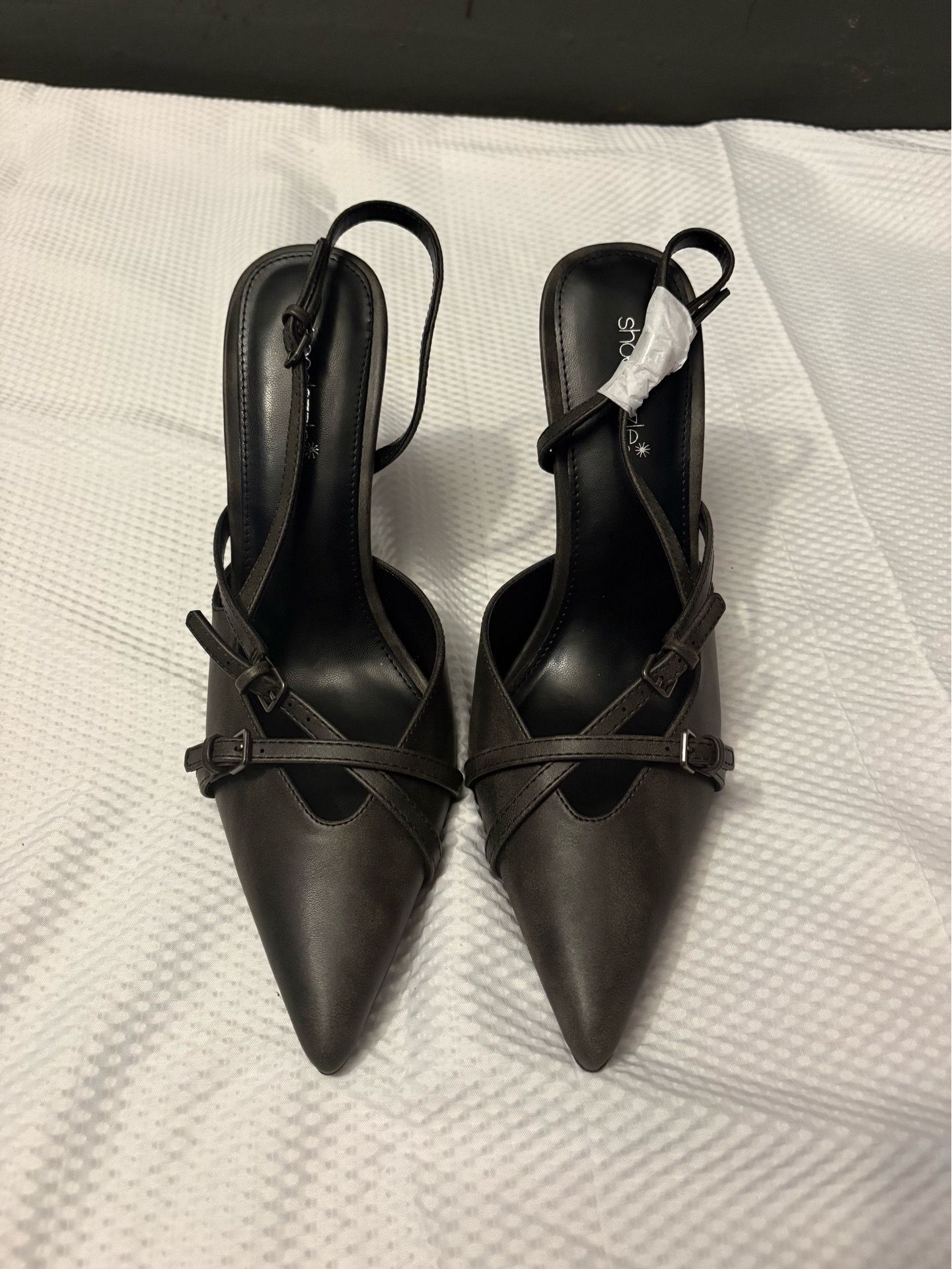 Gray heels