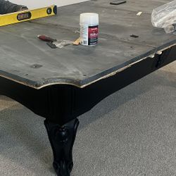 Pool Tables ➡️ 🧑🏻‍🔧