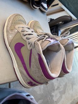 Nike shoes size 8.5 adult