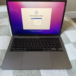 MacBook Pro 13” M2 Chip