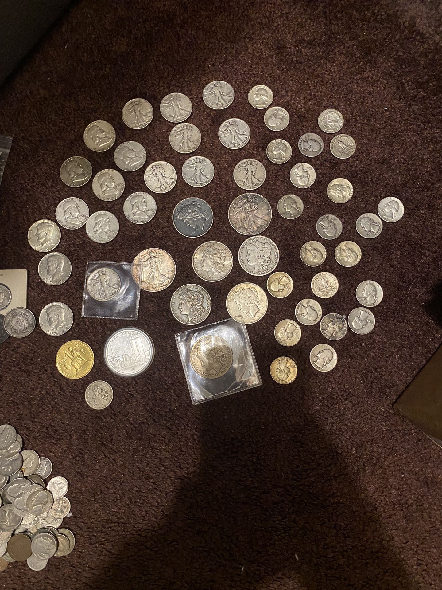 $775 —SILVER DOLLARS QUARTERS HALFS LOT