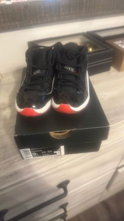 JORDAN 11 Bred  size 9c