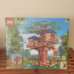 Lego 21318 Tree House Huge Set Sealed 