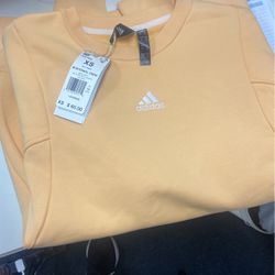 Adidas Sweater S, M,L 