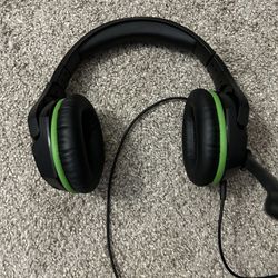 Xbox one hyperx cloudx stinger headphones 