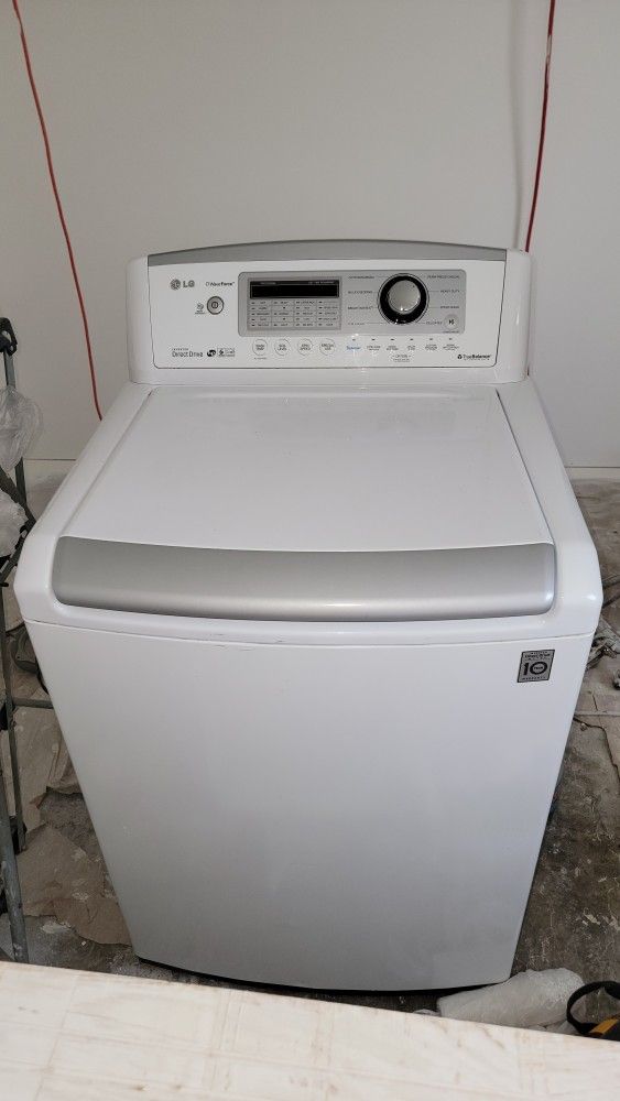 LG WT4970CW Ultra Large 4.5 Cu Ft Top Loading Washer