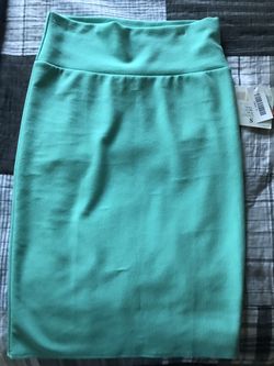 BNT Lularoe cassie Skirt