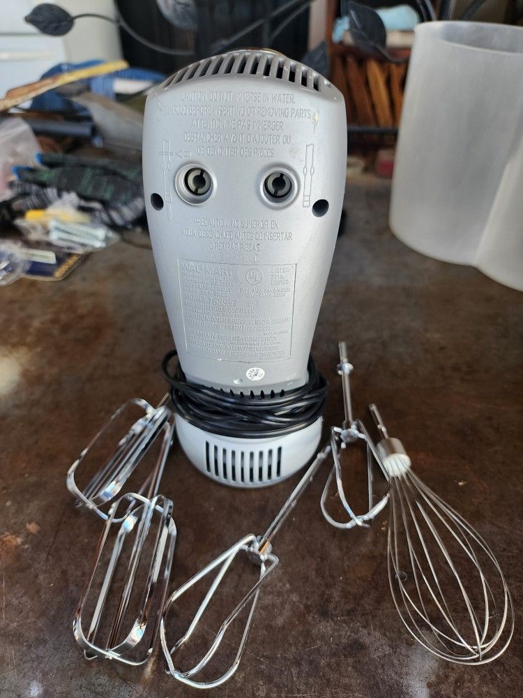 Electric Hand Mixer