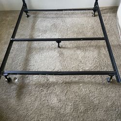 Queen Metal Bed frame 