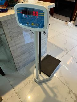 Adam equipment digital health scales model # MDW 250L asking $200