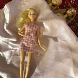 Barbies all 6 $18