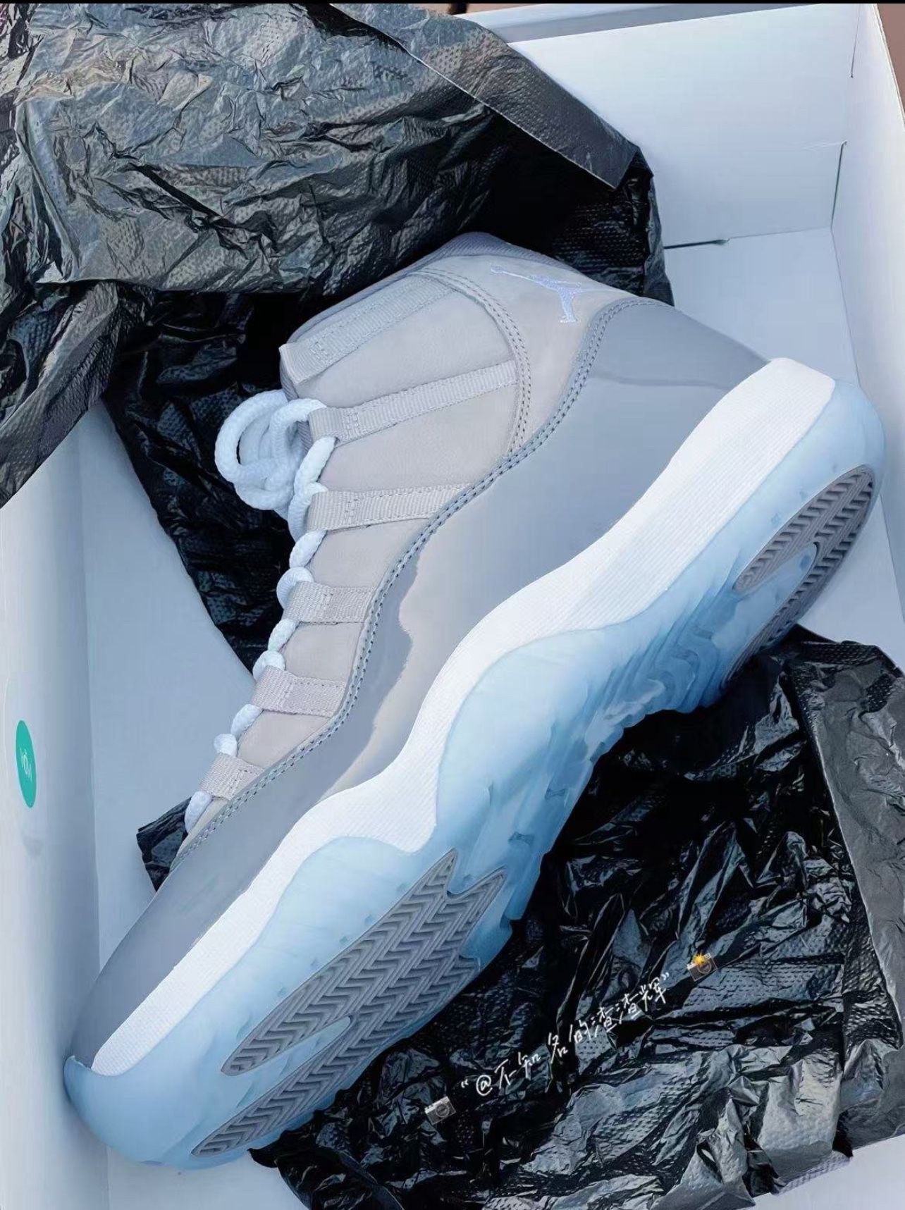 Jordan 11