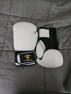 Boxing gloves