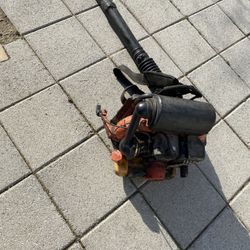 Echo PB400E Back Blower  Gas Power 