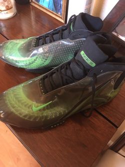 Men's size 13 Nike Flight