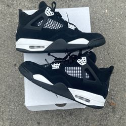 Jordan 4 white thunder sz 10.5