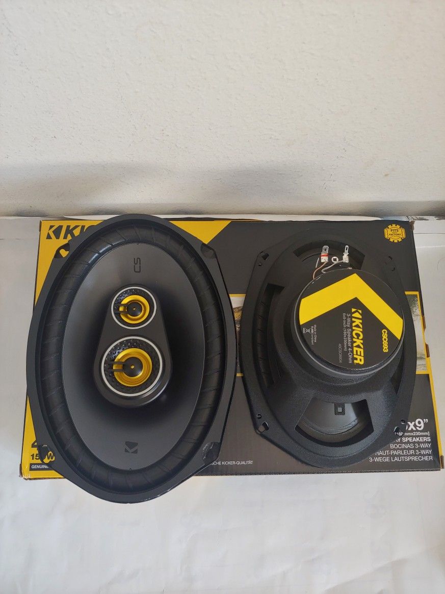 KICKER 1 PAIR 6×9 3 WAY 450 WATTS CAR SPEAKER ( BRAND NEW PRICE IS LOWEST INSTALL NOT AVAILABLE )