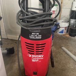 Husky Powerwasher 1650 Psi