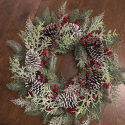 Stunningly Beautiful High Quality Gorgeous Wreath Holiday 