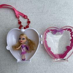 Barbie Peekaboo Petites Valentines Special 