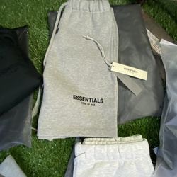 Essentials Shorts Size Xs 