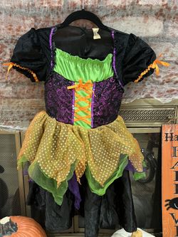 Free Girls Witch costume 