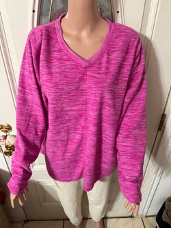 Women’s St. John’s Bay v neck soft fleece long sleeve sweatshirt size XL
