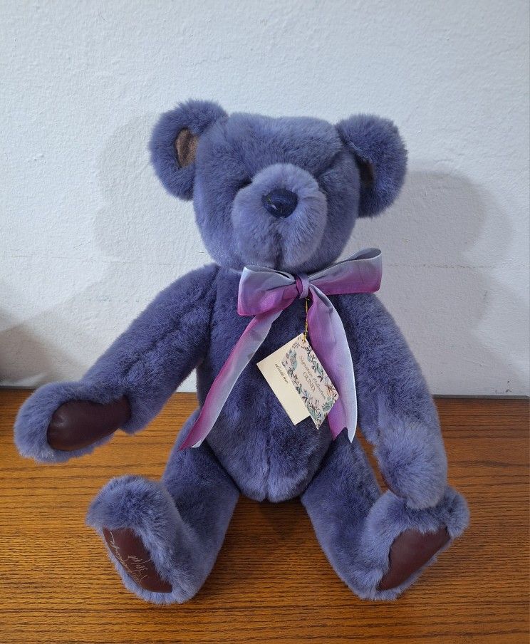 Artist Signed ( 380/400 ) GUND Limited Edition Signature
Collection Teddy Bear, Sweet Thing 19" Inch, Fully Jointed, Purple Plush, Leather Paws.