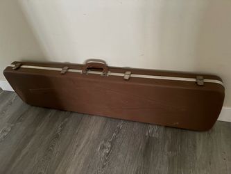 Local pickup: Vintage Doskocil Gun Guard Hunting Rifle Hard Case 52”x12"x4.5"