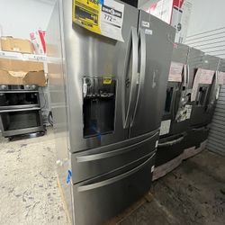 New Whirlpool 4 Door Refrigerator With Ice And Water 