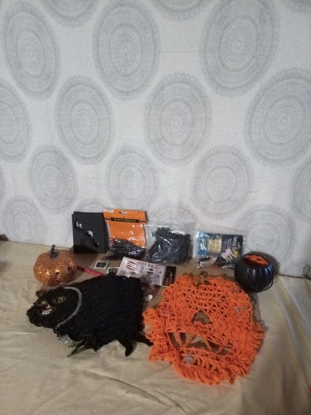 Bag Of Felt Bats Bag of creepy Crawlers Handmade Yard pumpkin Cat stencils glitter pumpkin Tattoos Halloween Stickers Flashlight,All Products : American Fashion Style Bags On Sale