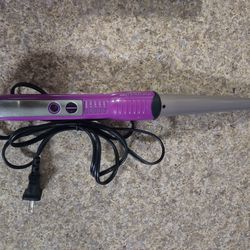 Conair Infiniti Pro, in excellent condition, hair curler, almost never used, like new.