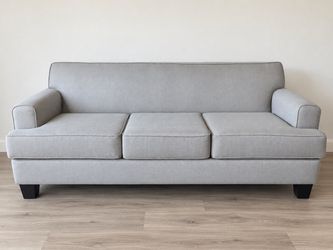 Modern Light Gray 3-Seater Sofa – 86”