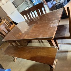 Dinning Table 