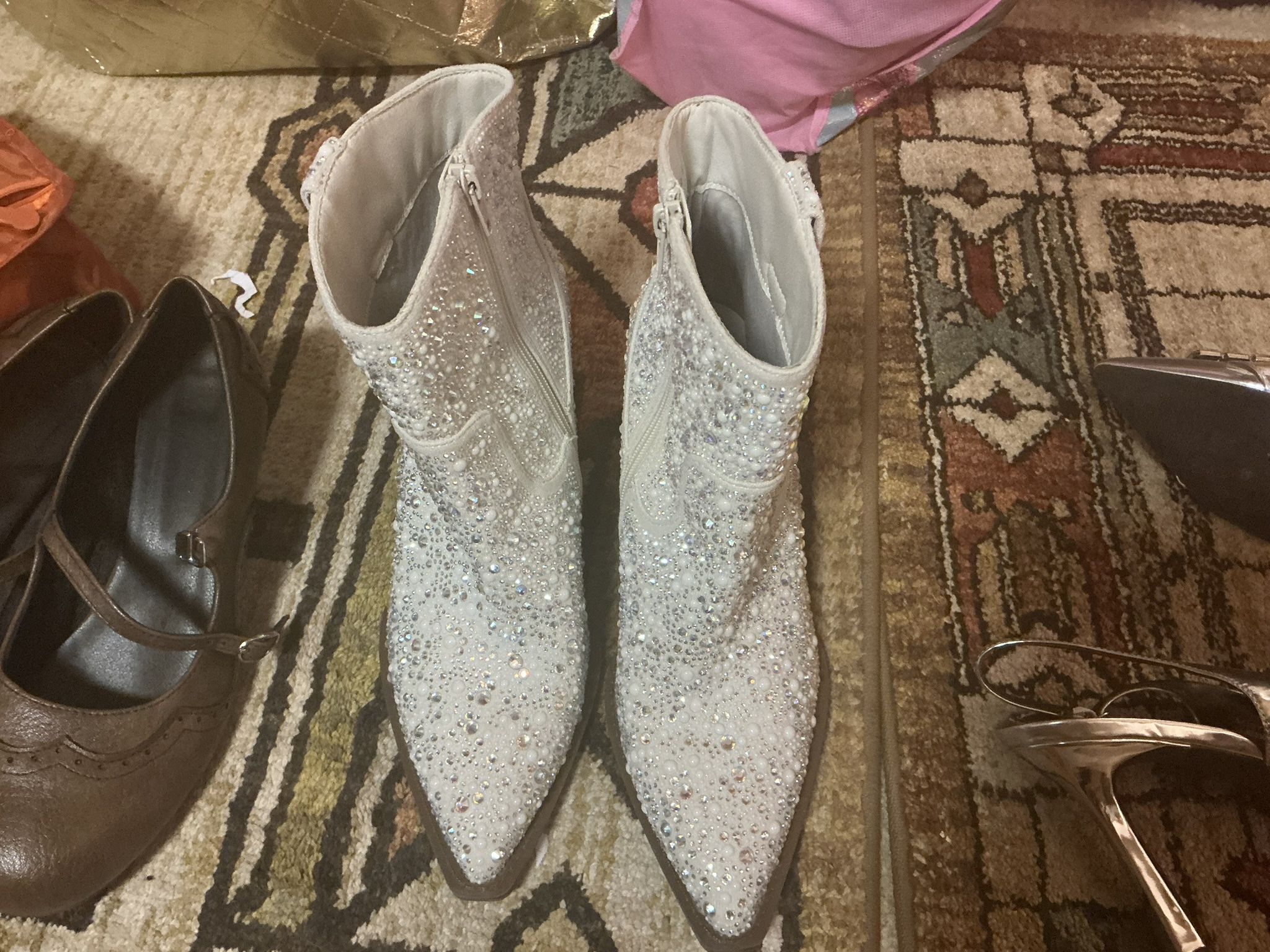 White Sparkle Boots
