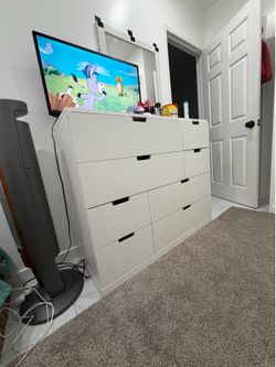 IKEA white Nordli 8 Deep Jumbo Drawers Cajonera Like New $400.- Bucks