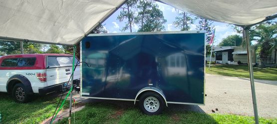 2025 12' v-nosed enclosed trailer