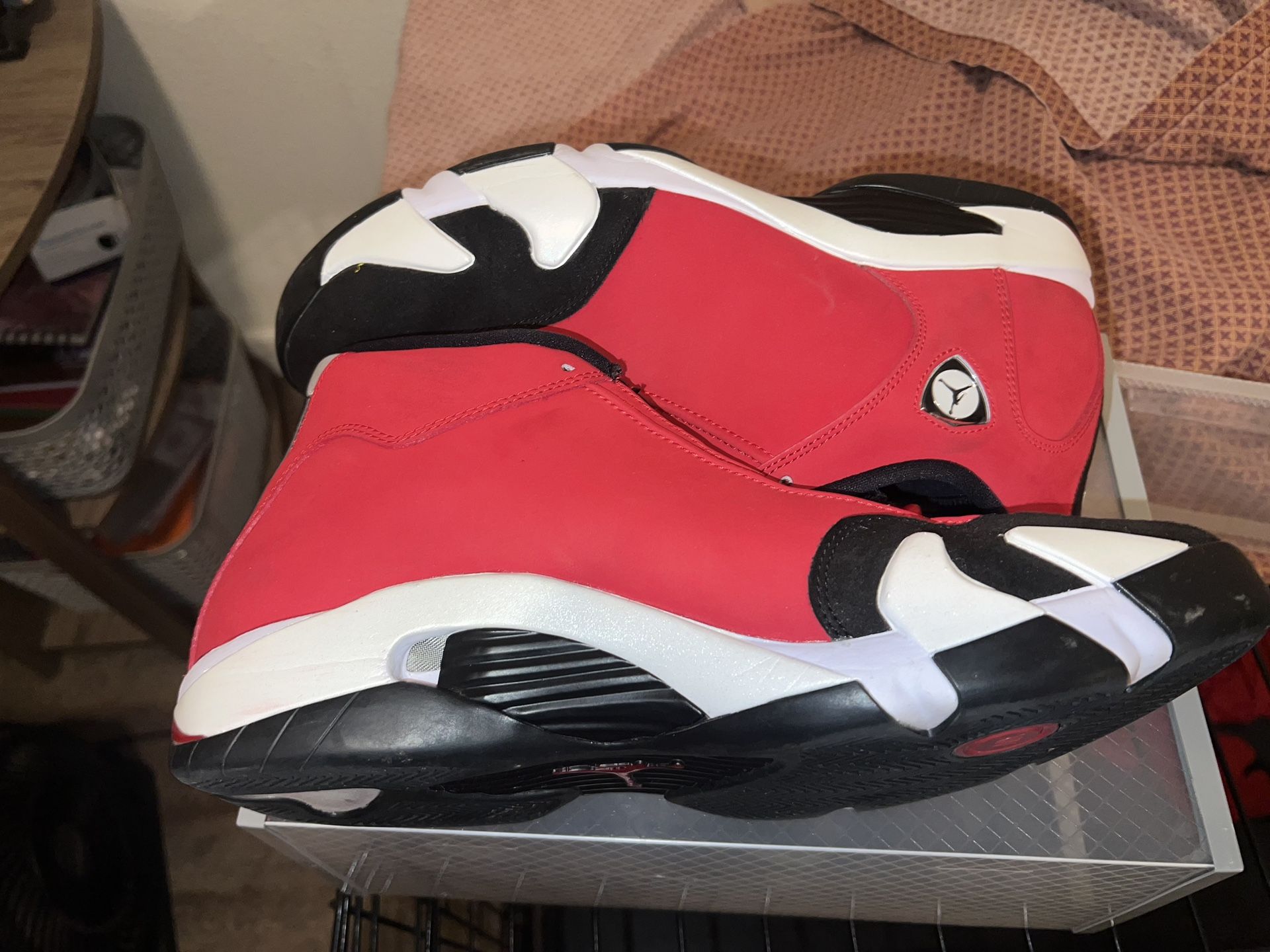 Jordan 14 Retro Gym Red Toro