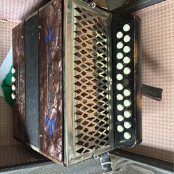 Vintage Hohner Double Ray Accordion C/C#