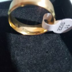 Men's Wedding Band