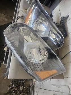 2023 Ford Transit Headlights 