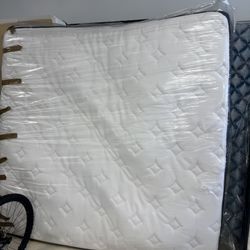 King Mattress - Excellent Condition 