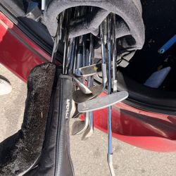 Full Golf Set With Golf Balls