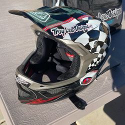 TroyLee Designs D3 helmet