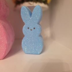 Easter decor blue peep