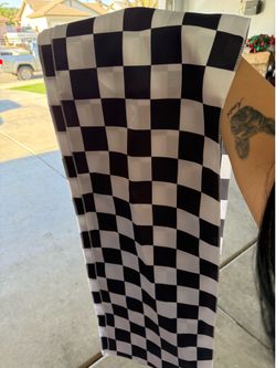 Checkered table runners